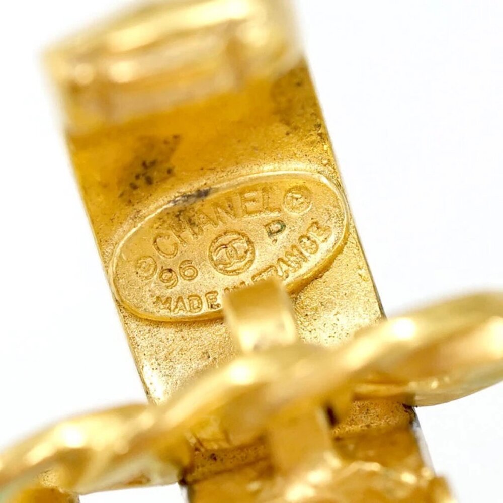 CHANEL CC Logos Hoop Dangle Clip-On Earrings Gold Tone 96P Auth #22400 - Picture 5 of 5